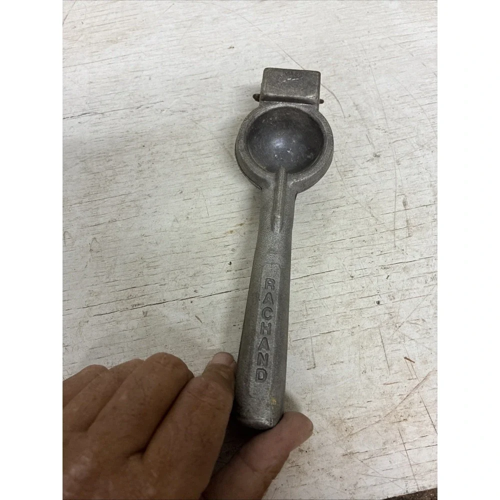 Vintage Ra Chand Citrus Hand Juicer Lime Lemon Aluminum Heavy Duty Manual Press
